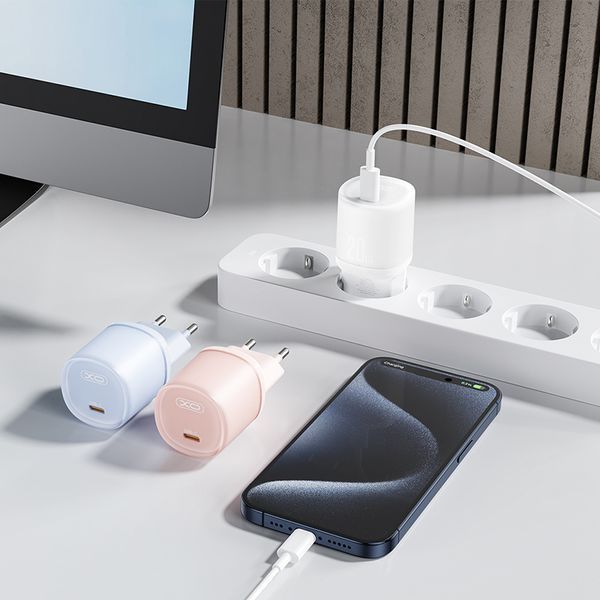 Сетевое зарядное устройство XO L143 PD20W Single USB-C + Type-C кабель белый storm_group__XO-L143+C-White фото
